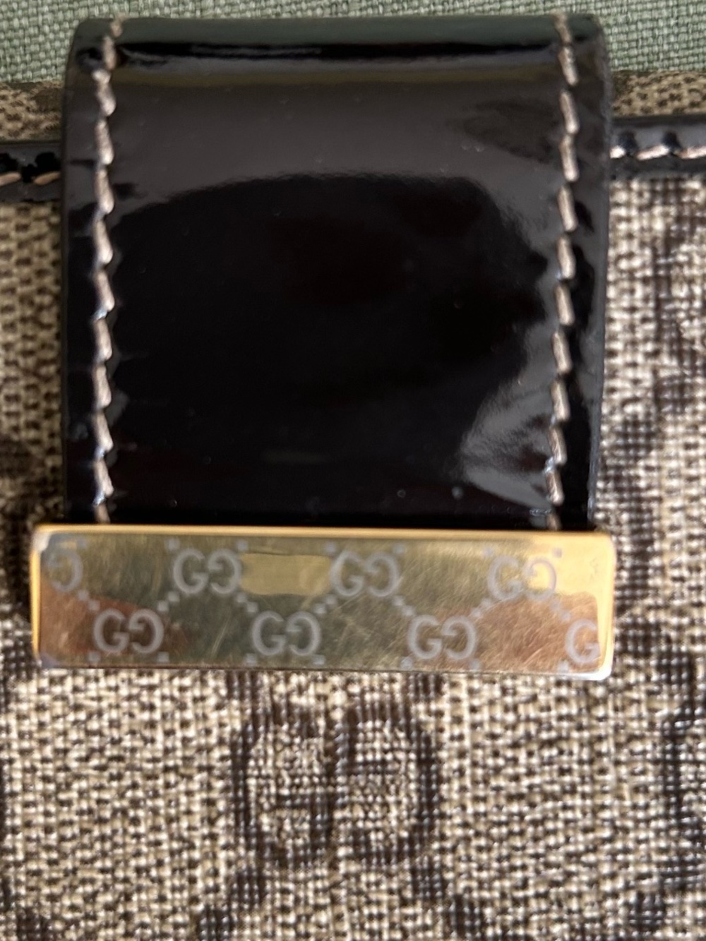 Gucci Brown and Tan Wallet with Iconic Monogram - Picture 9 of 16